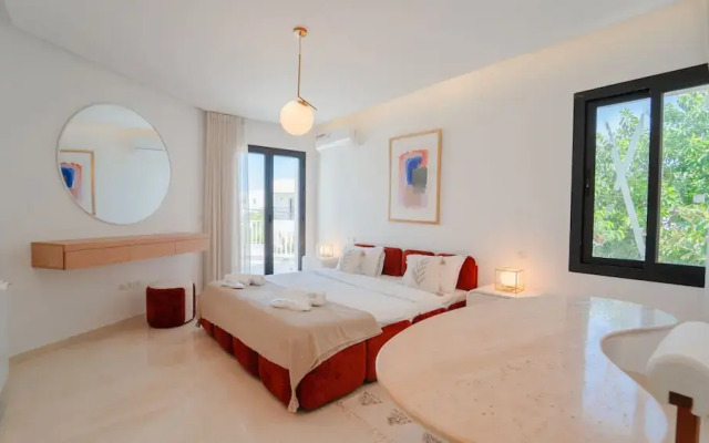 Villa Malaga Luxury for 10 in Central Marsa