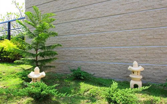 Grow Residences