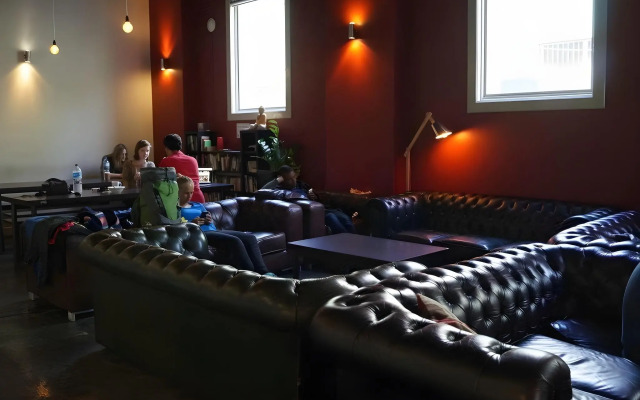 Big Backpackers Hostel