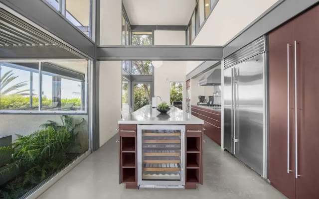 Solara Point - Sunset to Skyline With Pool & Epic Views