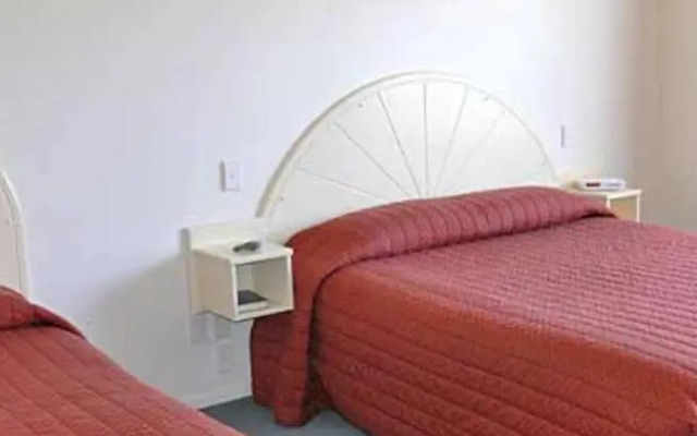 Valdez Motor Lodge