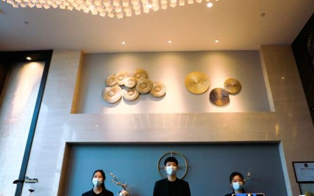 Home Inn Ruibai Cloud Hotel (Beijing Daxing Biomedicine Base Subway Station Branch)