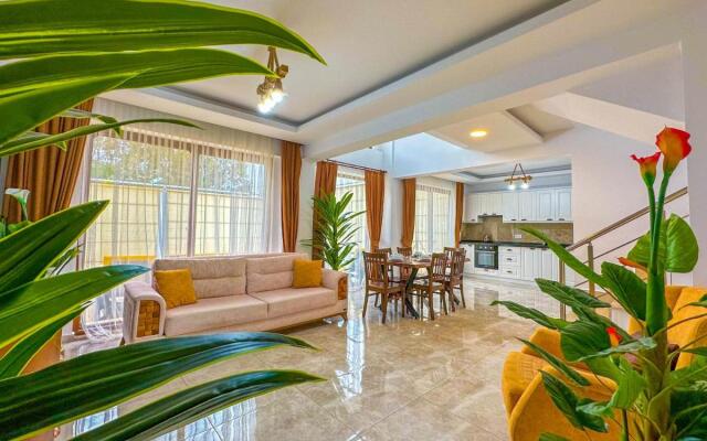 Tuna Ölüdeniz 4 1 Villa, Özel Havuzlu, Fethiye