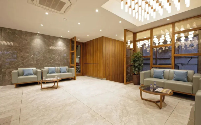 Hotel Plenteous Inn