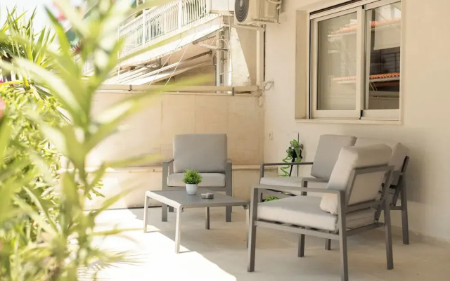 Luxury in Athens - Apartment with Terrace