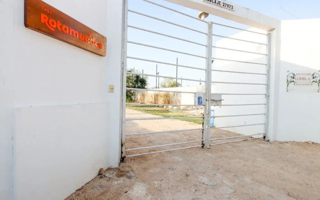 Bakab Hostel & Equestrian Amenities