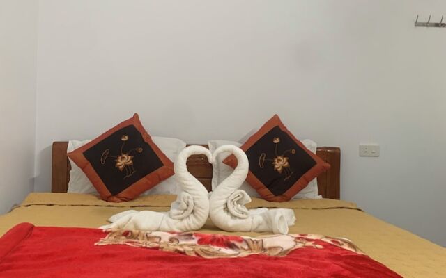 TamCoc Green field Hostel