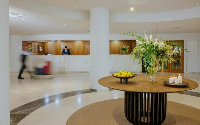 Golden Bay Beach Hotel