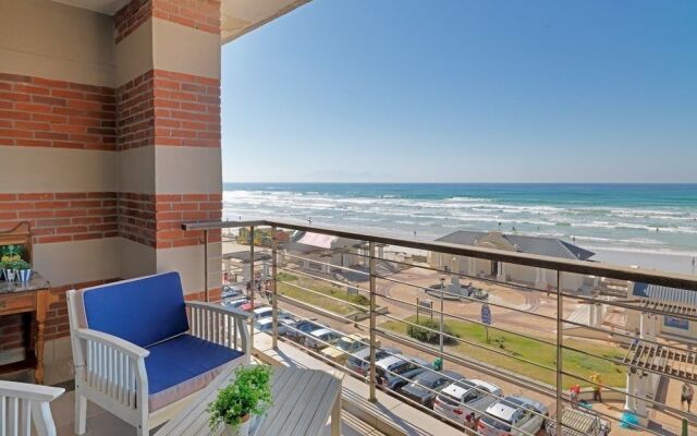 Luxury Self Catering Accommodation At Muizenberg East Beaches - Muizenberg