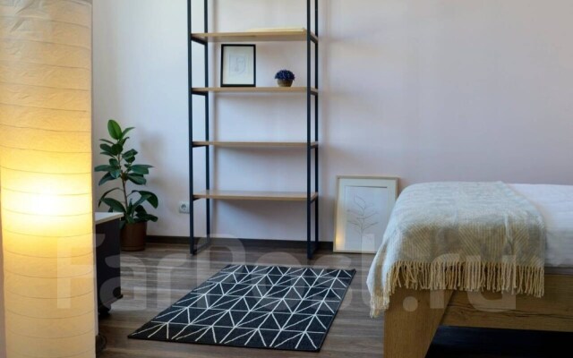 Апартаменты с видом на Золотой мост