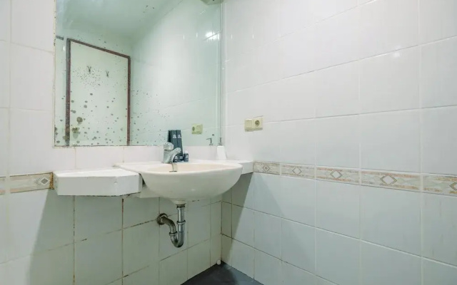 Comfort And Simply Studio At Puri Kemayoran Apartment