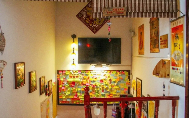 Xindeqing Youth Hostel