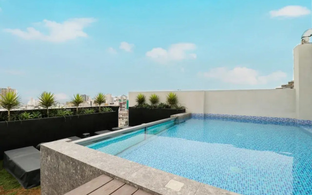 w Amazing 2BR With Balcony in Miraflores