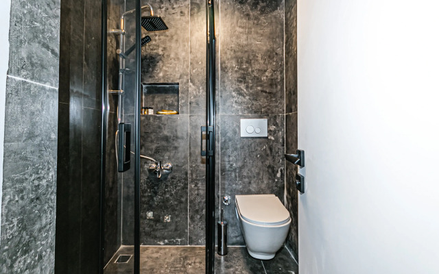 Lara World Hotel