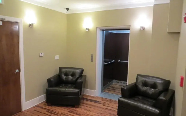 York Street Vacation Condos