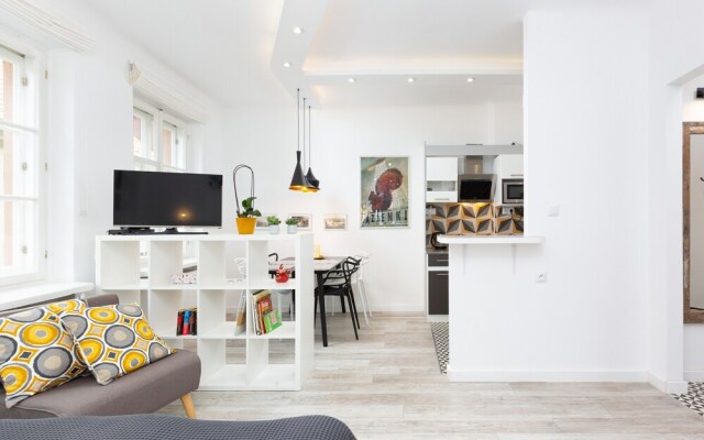 Apartment Warsaw Piwna By Renters