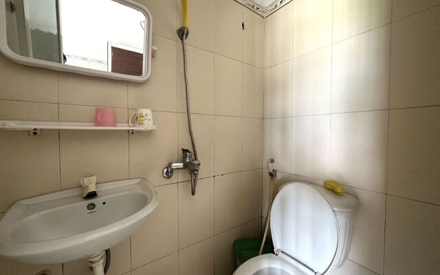 SPOT ON 1188 Motel Hoa Cam