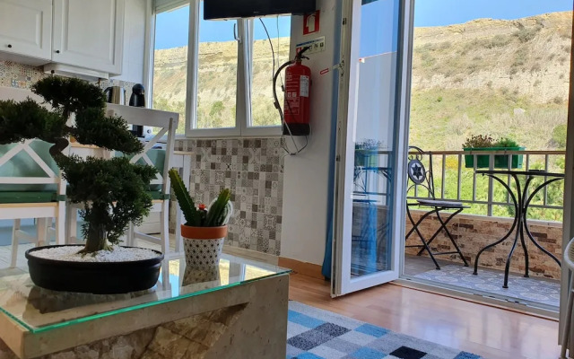 Caparica Cliff View by Host-Point