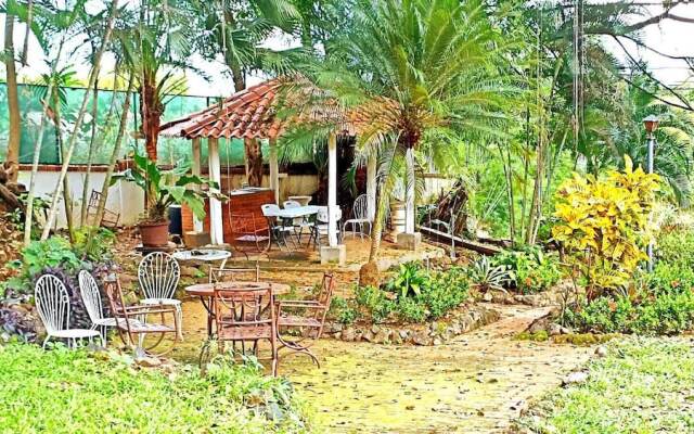 Hotel Casa Blanca