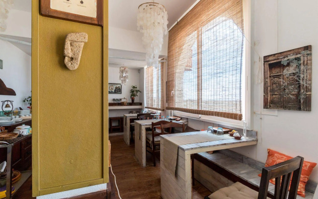 Plaza Beach Hostel