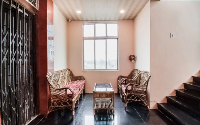 The Legend Inn by OYO Rooms