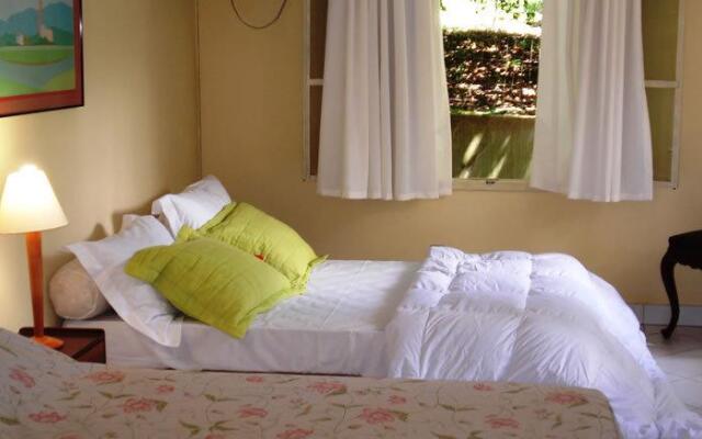 Ferradura Parque Pousada