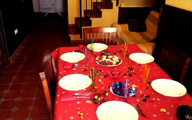 House With 2 Bedrooms In Chulilla