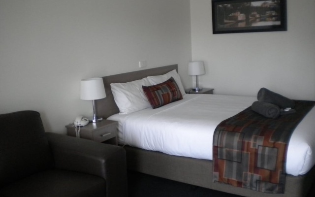 Moama Central Motel – Guest Rooms – Moama