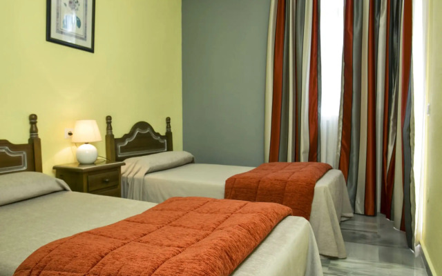 Apartamentos Ona Campanario