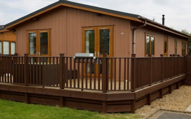 2-bedroom Lodge in Ely