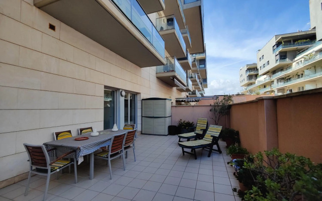 BADALONA BEACH APARTMENt