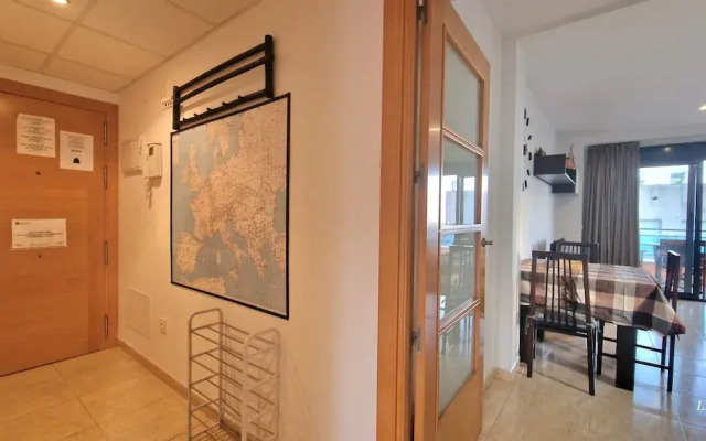 Cozy Apartment by the Sea in Lloret de Mar - Ref A090 Rene Go2llolet