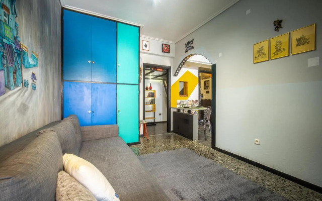 Stay-in-Art, Little Imaginary Apt, 20' to Acropolis