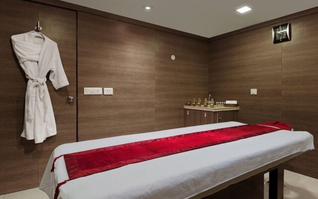 The Golden Palms Hotel & Spa