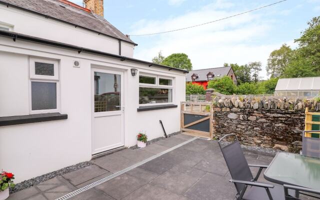 1 Poplar Terrace