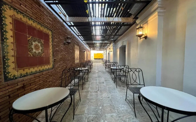 Hotel Luna
