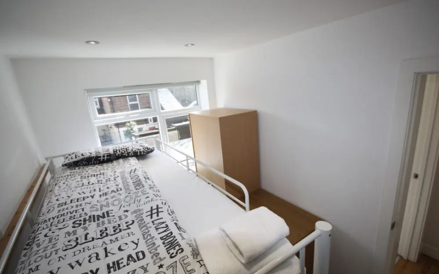 Holiday Home With Hot Tub & Sauna