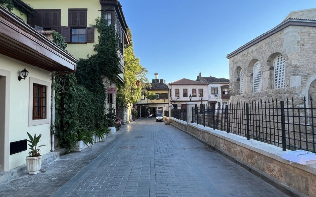 Saye Konak Kaleiçi&Oldtown
