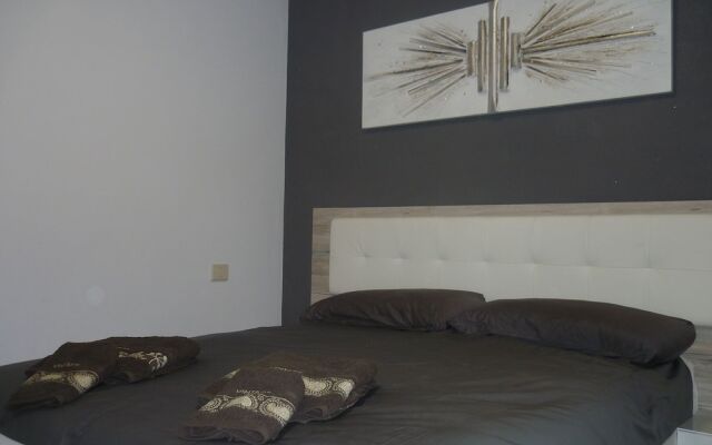 Quiet Modern Duplex