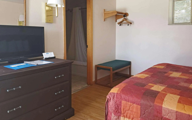 Rodeway Inn