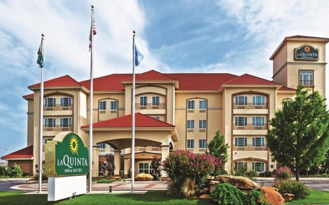 La Quinta Inn And Suites Ardmore Central