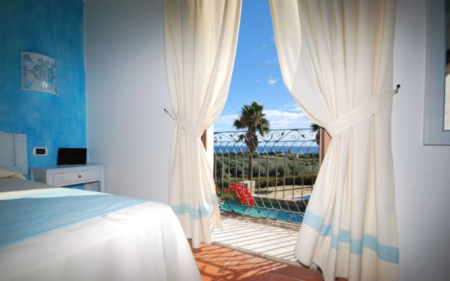 Felix Hotels - Galanias Hotel & Retreat