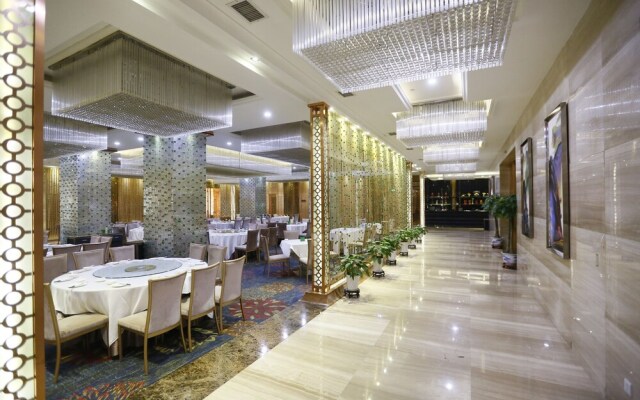 Royal Hotel