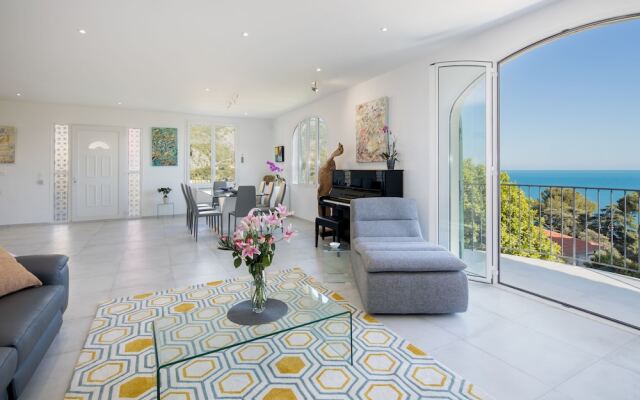 Luxury Villa Panorama