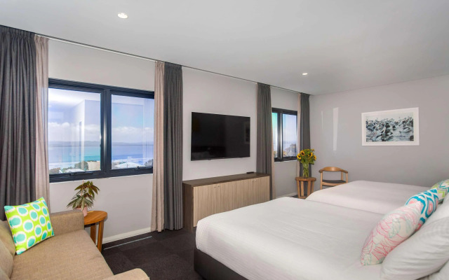 ibis Styles The Entrance