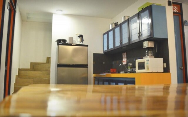 Walker's House Hostel