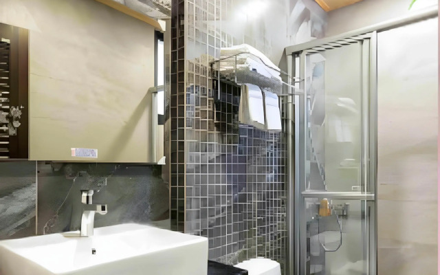Iris Guest House