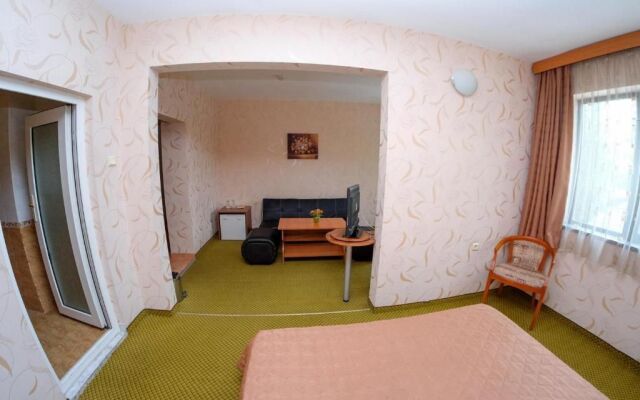 Rodopi Hotel