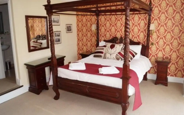 The Angel Hotel