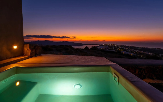 270 Oia's View